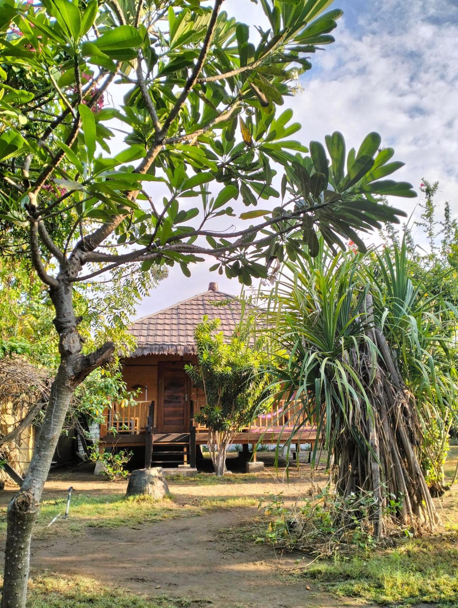 Tangga Bungalows Gili Air Dış mekan fotoğraf