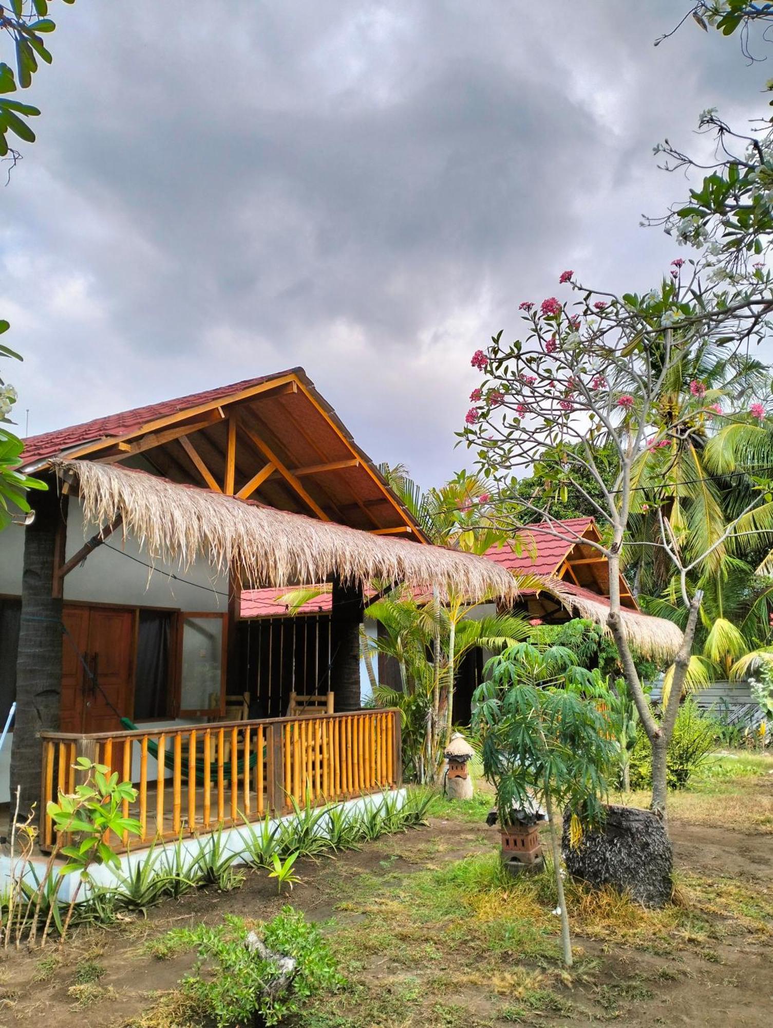 Tangga Bungalows Gili Air Dış mekan fotoğraf