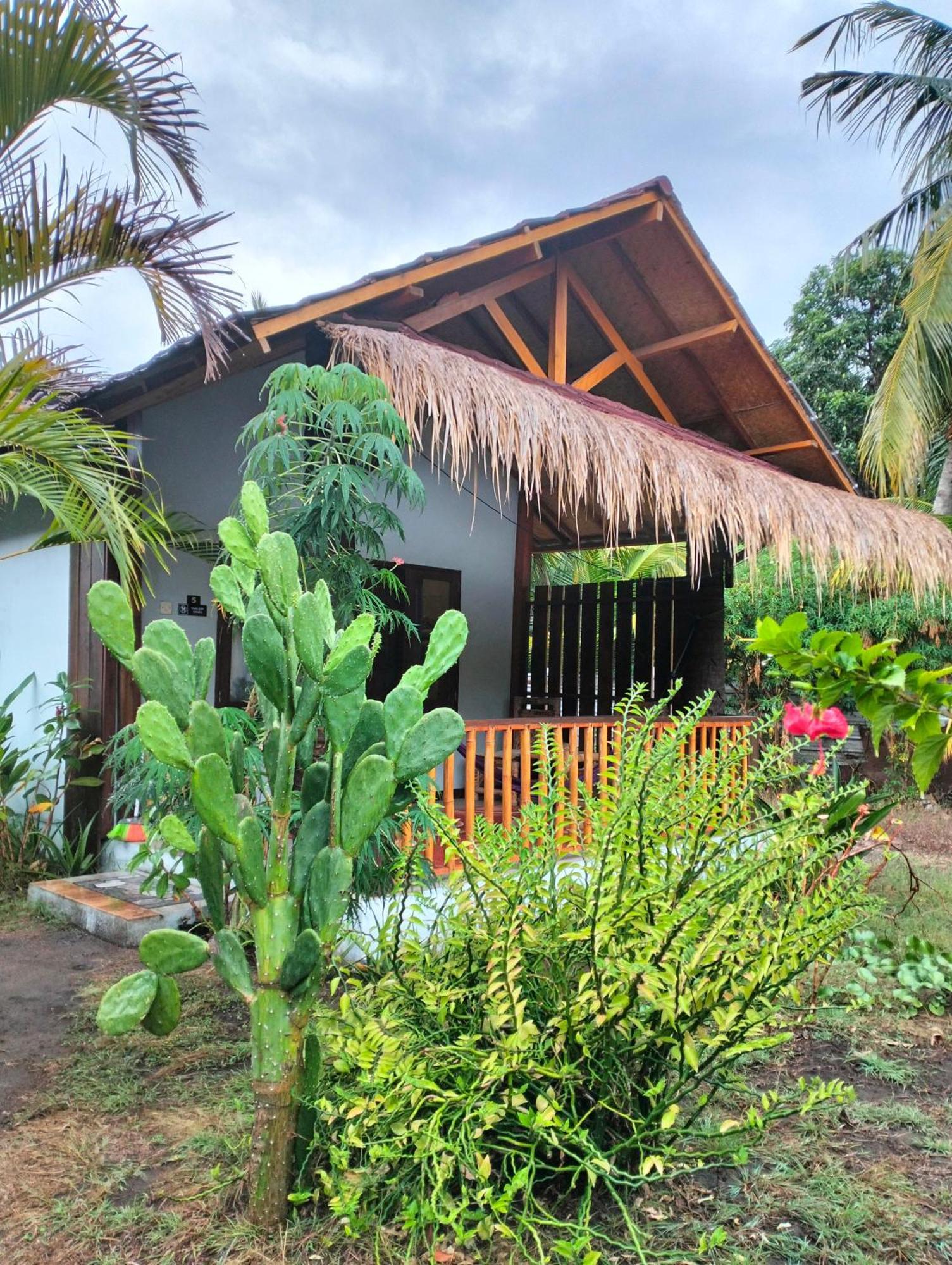 Tangga Bungalows Gili Air Dış mekan fotoğraf